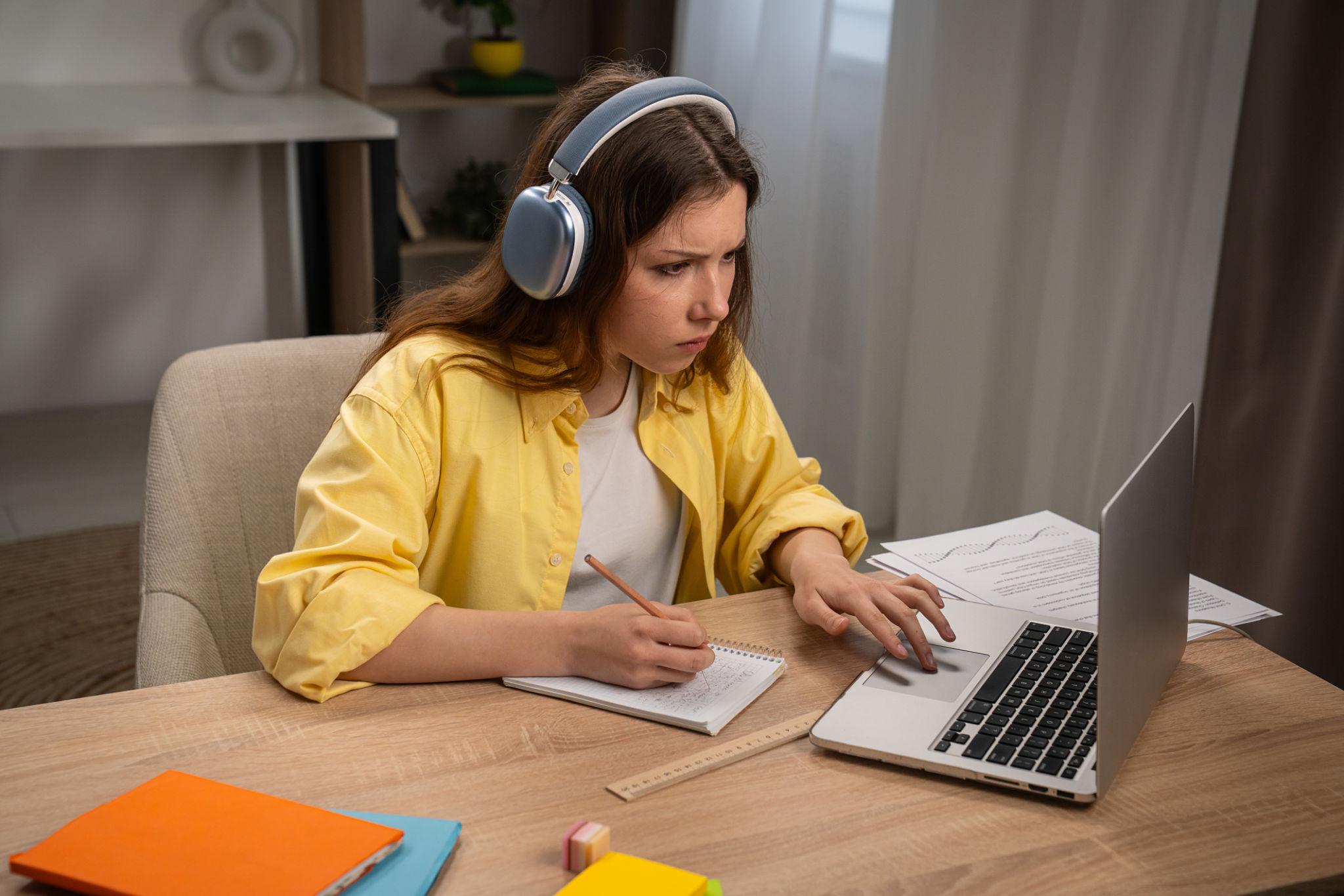7 Mistakes Indian Students Make on the DET